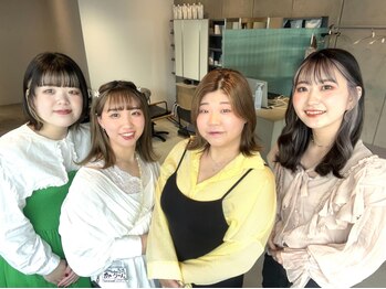 ロカリタフォーヘアー 河原町三条店(ROCAReTA FOR HAIR)の写真/《三条駅3分/女性専用サロン》女性Stylistのみ*丁寧なカウンセリングであなただけの"かわいい"を創ります。