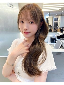 ジーナ 梅田茶屋町(Zina) *ワイドバングミルクティーベージュ*美髪【Zina梅田茶屋町】