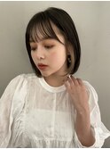 ベージュイヤリングカラーシンプルボブ【肥田亜沙美】