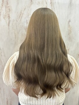 ラビス(Lovis) ホワイトグレージュ/ミニウルフ/チェリーブラウン