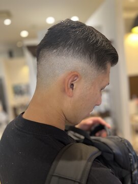 ビーバイシージャストビューティー(B by C just beauty) フェードスタイル