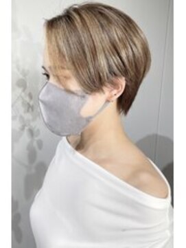 ティック 福井鯖江店(tic.) くびれショート/ハンサムショート/くすみカラー/大人