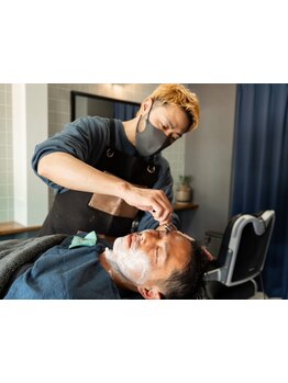 【荒町/五橋駅徒歩5分】理容室ならではのシェービング技術で清潔感ある第一印象へ。