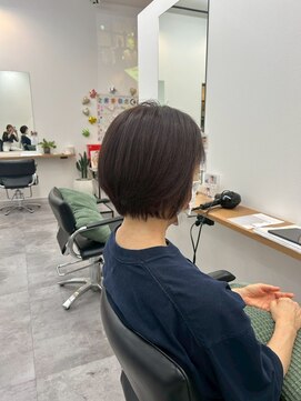 ノマド 印西牧の原千葉ニュータウン(NOMAD) 黒髪/オリーブグレー/小顔/ココアベージュ/印西牧の原駅