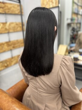 クロムス(clomus) 整えるだけで上品に見える“やわらか質感ヘア”