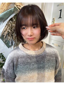 メルク ユニ(merc.uni) 小顔レイヤーカット2/13似合わせカット