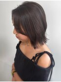 暗めハイライト×ぱつっとボブ×グレージュ