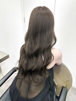 リラ バイ ミラ 新宿(LILA by MILA) オリーブベージュ/オリーブグレージュ/韓国風/エギョモリ