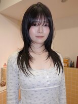 ネルケ 立川(nelke)&nbsp;韓国風ハッシュカット顔周りレイヤー暗髪ダークグレージュ小顔立