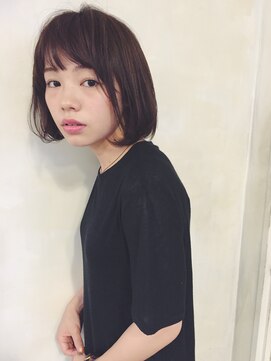 マグノリア(MAGNOLIA) バングで遊ぶスタイリッシュタンバルモリ