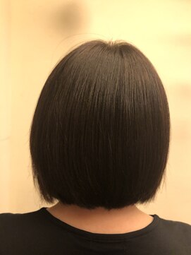 シェマル (chezmale) 《chezmale 丸山》内巻き大人ボブ