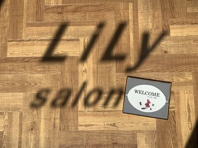 インスタグラム！lily salon.1013  フォローお願い致します。