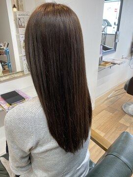 ラキ(laki) シルキーストレート