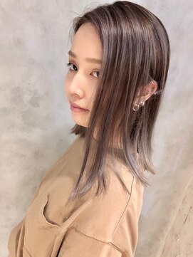 リルア 博多(LIRUA) ハイライト×スモーキーシルバー