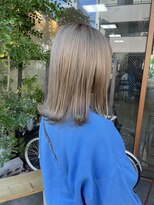 ニコアヘアデザイン(Nicoa hair design) くすみベージュ