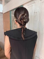 メーヴェ(Mowen)&nbsp;[ タイトヘアアレンジ ]