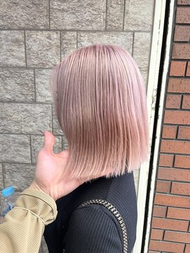 シェアサロンシエナ(share salon SCENA) ホワイトピンク