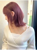 ピンクアッシュ 外ハネ 韓国くびれヘア ハイトーン ブリーチ