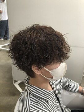 オーシャントーキョー(OCEAN TOKYO) メンズパーマツイスパ波巻きスパイラルマッシュセンターパート