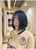 ぱつっとボブ×ブルー