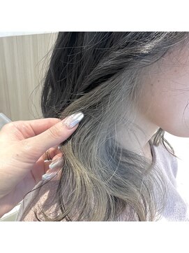 アッシュ 北千住店(Ash) ホワイトグレージュカラー