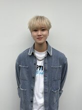 ドットハリス(.Hallis)&nbsp;Shin 【原宿駅】