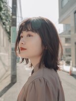 ボブ　ホワイトグレージュ　デジタルパーマ　チェリーブラウン