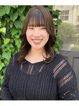 アマネク(AMANEQ by THISCOVER.) 透明感オリーブカラー