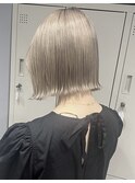 福井　大和田　ハイトーン　ホワイトベージュ　外国人風カラー