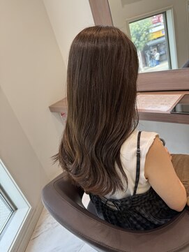 レアリバイケンジ(leali by KENJE) カーキベージュ