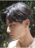 原宿ニュアンスパーマ毛流れヘアセンターパート大人ビジネスヘア