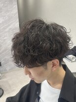 グロップ 町田(GLOP) 無造作束感メンズ波巻きパーマ