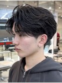 緩めフェザーパーマで上げ下ろしできる2wayスタイル〇