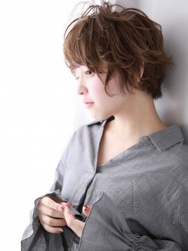 ネオリーブ クーロ(Neolive curro) ゆるふわショートパーマスタイル♪