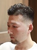 <理容室><バーバー>フェードツーブロックニュアンスパーマ
