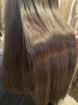 ロイジー(roijir) 【表参道 roijir】柔らかブラウン×ASIAトリートメント