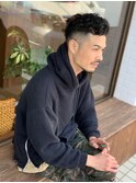 メンズカット刈り上げスキンフェード黒髪暗髪アップフロント