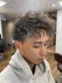 グレネイド(grenade) 骨格、首の長さ、生え方、バランスを大事にカットします