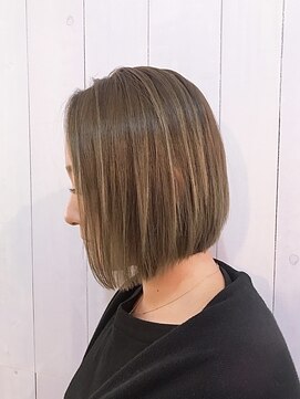 ユニ (UNI) 脱白髪染ハイライト