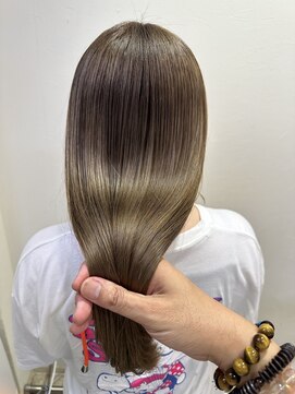 ヘアースペースブルームエア HAIR SPACE BLOOM Ea ナチュラルミルクティーへ