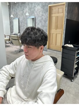 フォンド 津田沼(fond.) ハイライト/マッシュパーマ/ウルフ/アッシュブラック/津田沼