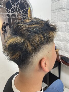 ステアー バイ ボス(Stair by boss) フェードメッシュ