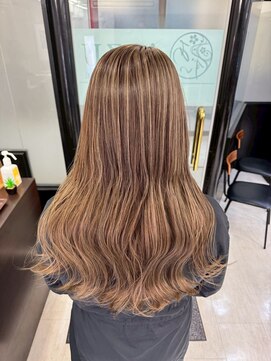 アイズ 本厚木(AIZU) ハイトーンカラー