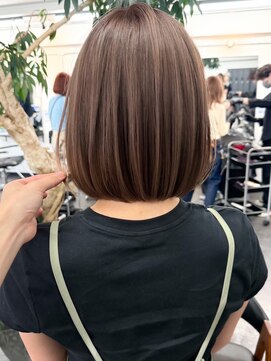 ネイロ バイ ジルブラン 葛西(NeiRo by JIL BLAN) ハイライト白髪ぼかしダブルカラーインナーカラーショートボブ