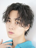 オーシャントーキョー 心斎橋(OCEAN TOKYO WEST)&nbsp;ツイストスパイラル波巻きスパイラルパーマセンターパートウルフ