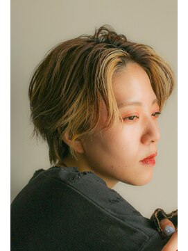 フラミューム 沼津(flammeum) ショートボブ