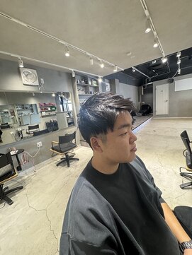 ギルド(Guild) 大人アップバングショート