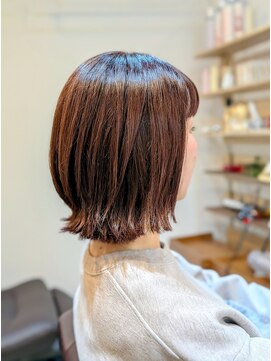 ヘヤ 湘南台(Heya) 外ハネボブの春カラー