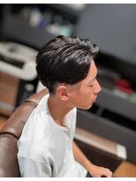 トレバー(Trever)&nbsp;センターパートツーブロ