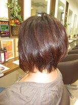 コアフィールフィス(COIFFURE fils)&nbsp;アレンジ可能な前下がりボブ